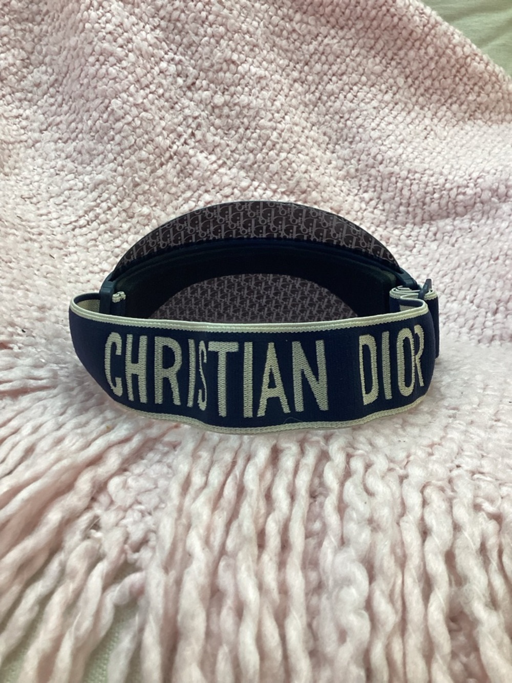 Christian Dior Monogram Visor in Metallic Silver and Navy - Picture 5 of 12